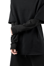 Load image into Gallery viewer, FIRST AID TO THE INJURED LAYERED SLEEVE TOPS / FRENCH TERRY + JERSEY (BLACK)
