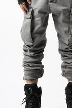 画像をギャラリービューアに読み込む, 11 BY BORIS BIDJAN SABERI CARGO POCKET PANT "P21B-F1451" (STRETCH DENIM / USED GREY)