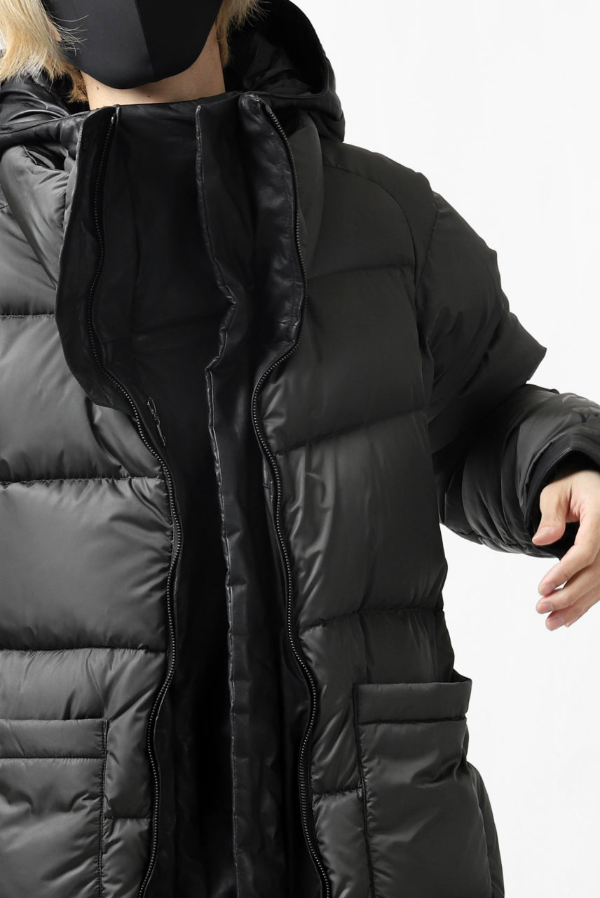 Load image into Gallery viewer, ISAMU KATAYAMA BACKLASH xx NANGA REVERSIBLE MOUNTAIN BELAY COAT / KANGAROO + NYLON x POLISH WHITE GOOSE (BLACK x GREY)