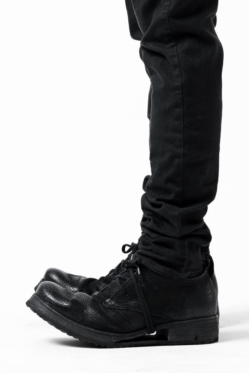 Load image into Gallery viewer, daub ERGONOMIC SKINNY PANTS / DYED LIGHT TWILL (BLACK)