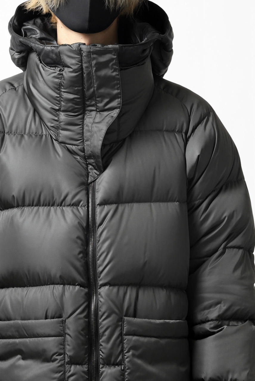 Load image into Gallery viewer, ISAMU KATAYAMA BACKLASH xx NANGA REVERSIBLE MOUNTAIN BELAY COAT / KANGAROO + NYLON x POLISH WHITE GOOSE (BLACK x GREY)