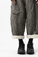 画像をギャラリービューアに読み込む, YUTA MATSUOKA buggy trousers / primitive wool (brown)