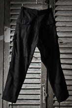 画像をギャラリービューアに読み込む, CHANGES VINTAGE REMAKE MILITARY CARGO TAPERED PANTS / WOODLAND CAMO (BLACK DYED #A)
