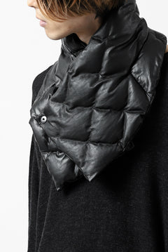 Load image into Gallery viewer, ISAMU KATAYAMA BACKLASH DOWN MUFFLER / KANGAROO + POLISH WHITE GOOSE (BLACK)