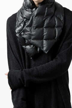 Load image into Gallery viewer, ISAMU KATAYAMA BACKLASH DOWN MUFFLER / KANGAROO + POLISH WHITE GOOSE (BLACK)