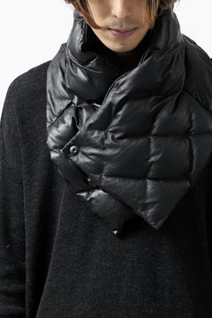 Load image into Gallery viewer, ISAMU KATAYAMA BACKLASH DOWN MUFFLER / KANGAROO + POLISH WHITE GOOSE (BLACK)