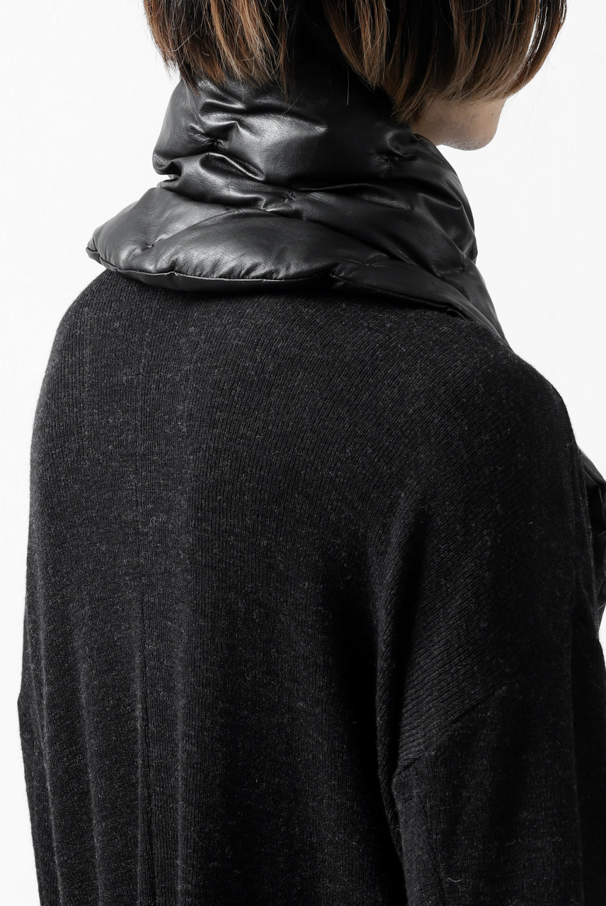 Load image into Gallery viewer, ISAMU KATAYAMA BACKLASH DOWN MUFFLER / KANGAROO + POLISH WHITE GOOSE (BLACK)