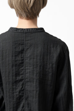 Load image into Gallery viewer, daub STRIPE LONG SHIRT / DYED SOFT TWILL (BLACK)