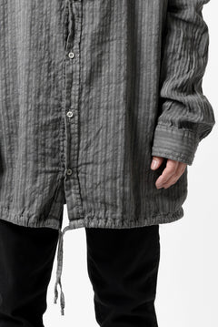 Load image into Gallery viewer, daub STRIPE LONG SHIRT / COLD DYED SOFT TWILL (GREY)