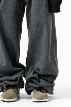 画像をギャラリービューアに読み込む, FACETASM SUPER BIG DENIM PANTS (BLACK)