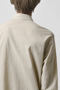 Load image into Gallery viewer, daub PLAIN COLLAR SHIRT / COLD DYED ORGANIC COTTON (SAND)