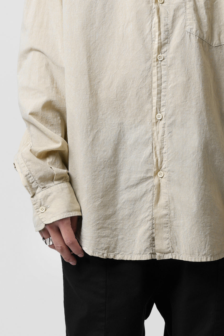 Load image into Gallery viewer, daub PLAIN COLLAR SHIRT / COLD DYED ORGANIC COTTON (SAND)