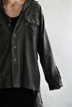 画像をギャラリービューアに読み込む, RESURRECTION HANDMADE distressed army shirt (DYEING KHAKI)