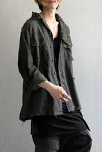 画像をギャラリービューアに読み込む, RESURRECTION HANDMADE distressed army shirt (DYEING KHAKI)