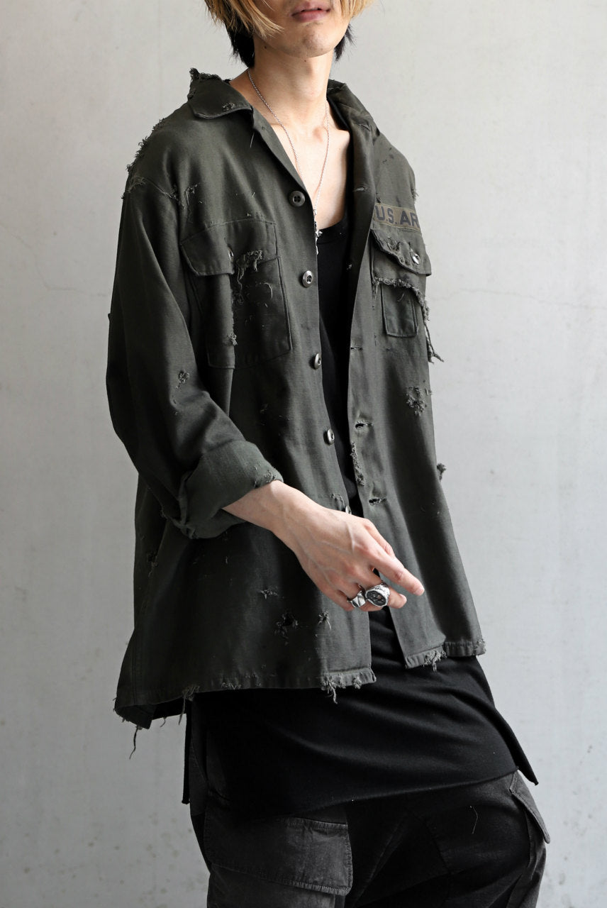 画像をギャラリービューアに読み込む, RESURRECTION HANDMADE distressed army shirt (DYEING KHAKI)