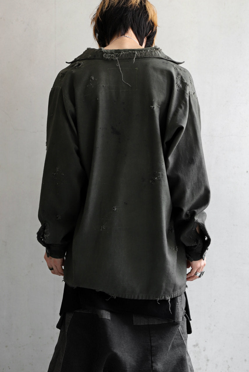 画像をギャラリービューアに読み込む, RESURRECTION HANDMADE distressed army shirt (DYEING KHAKI)