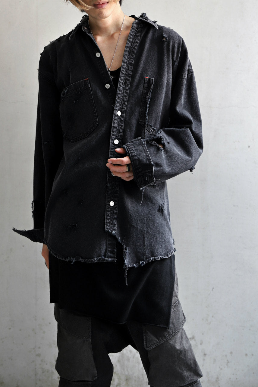 Load image into Gallery viewer, RESURRECTION HANDMADE vintage damage denim shirt (BLACK DYED)