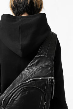 Load image into Gallery viewer, ISAMU KATAYAMA BACKLASH ONE SHOULDER BAG / Italy Shoulder Object Dyed (BLACK)