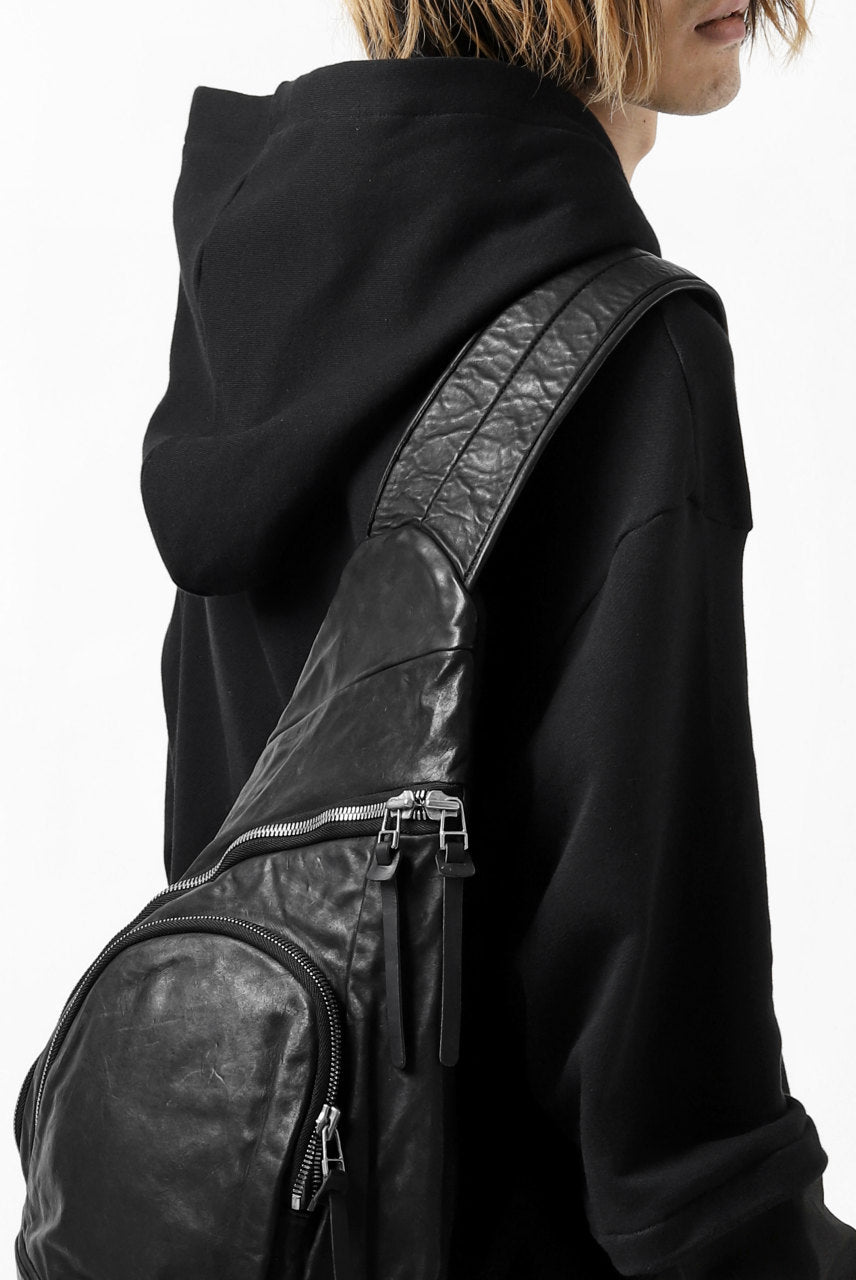 Load image into Gallery viewer, ISAMU KATAYAMA BACKLASH ONE SHOULDER BAG / Italy Shoulder Object Dyed (BLACK)