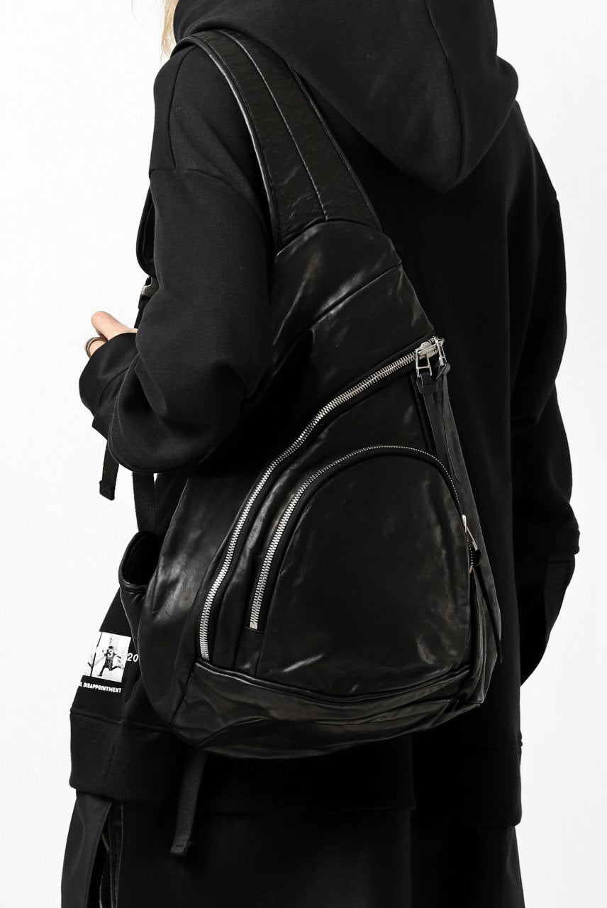 Load image into Gallery viewer, ISAMU KATAYAMA BACKLASH ONE SHOULDER BAG / Italy Shoulder Object Dyed (BLACK)