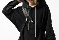 Load image into Gallery viewer, ISAMU KATAYAMA BACKLASH ONE SHOULDER BAG / Italy Shoulder Object Dyed (BLACK)