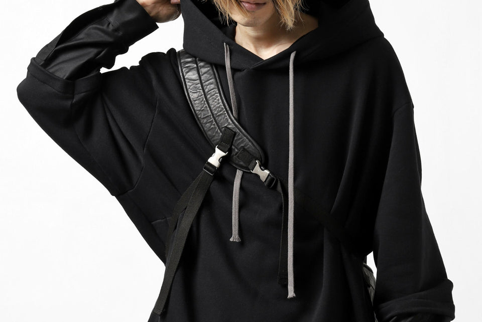 Load image into Gallery viewer, ISAMU KATAYAMA BACKLASH ONE SHOULDER BAG / Italy Shoulder Object Dyed (BLACK)