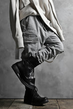 画像をギャラリービューアに読み込む, 11 BY BORIS BIDJAN SABERI CARGO POCKET PANT / STRETCH DENIM "P21B-F-1481" (ICE GREY)