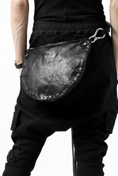 Load image into Gallery viewer, ISAMU KATAYAMA BACKLASH 2WAY BAM BAG / Italy Shoulder Object Dyed (BLACK)