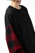 Load image into Gallery viewer, mastermind JAPAN COMBI PULLOVER TOPS / CHECK SHIRT SLEEVE (BLACK x RED)