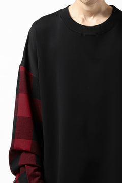 Load image into Gallery viewer, mastermind JAPAN COMBI PULLOVER TOPS / CHECK SHIRT SLEEVE (BLACK x RED)