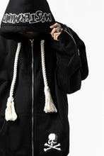 Load image into Gallery viewer, mastermind JAPAN HOODIE ZIP SWEAT JACKET / ROPE CODE (BLACK)