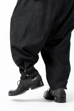 画像をギャラリービューアに読み込む, SOSNOVSKA exclusive CLOWN STYLE PANTS (BLACK STRIPE)