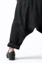 画像をギャラリービューアに読み込む, SOSNOVSKA exclusive CLOWN STYLE PANTS (BLACK STRIPE)