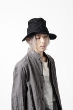 画像をギャラリービューアに読み込む, forme d'expression Skewed Fedora Hat (Black)