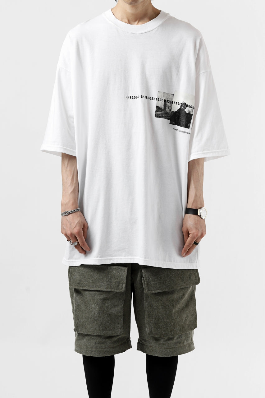 画像をギャラリービューアに読み込む, A.F ARTEFACT "chest” BOXYFIT T-SHIRT (WHITE)