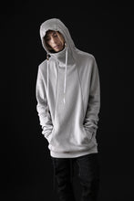 Load image into Gallery viewer, BORIS BIDJAN SABERI HOODY PULLOVER / NATURAL OBJECT DYED "HOODY2-FTT00008" (LIGHT GREY)