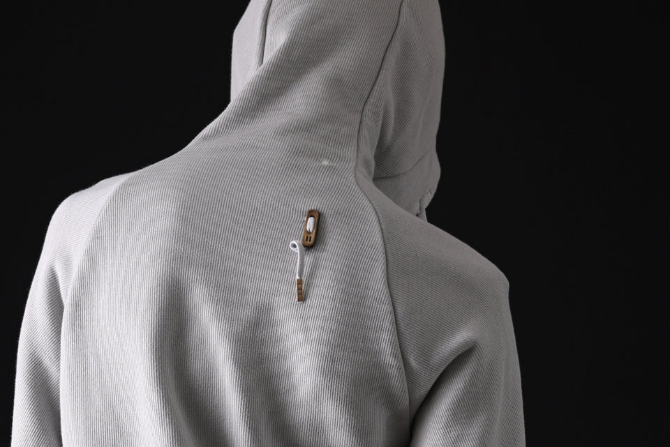 Load image into Gallery viewer, BORIS BIDJAN SABERI HOODY PULLOVER / NATURAL OBJECT DYED "HOODY2-FTT00008" (LIGHT GREY)