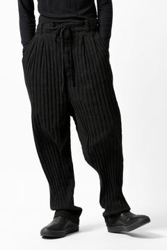 画像をギャラリービューアに読み込む, forme d&#39;expression 2-Tucked Sarouel Pants (Black)