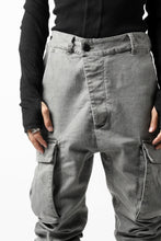 画像をギャラリービューアに読み込む, 11 BY BORIS BIDJAN SABERI CARGO POCKET PANT "P21B-F1451" (STRETCH DENIM / USED GREY)