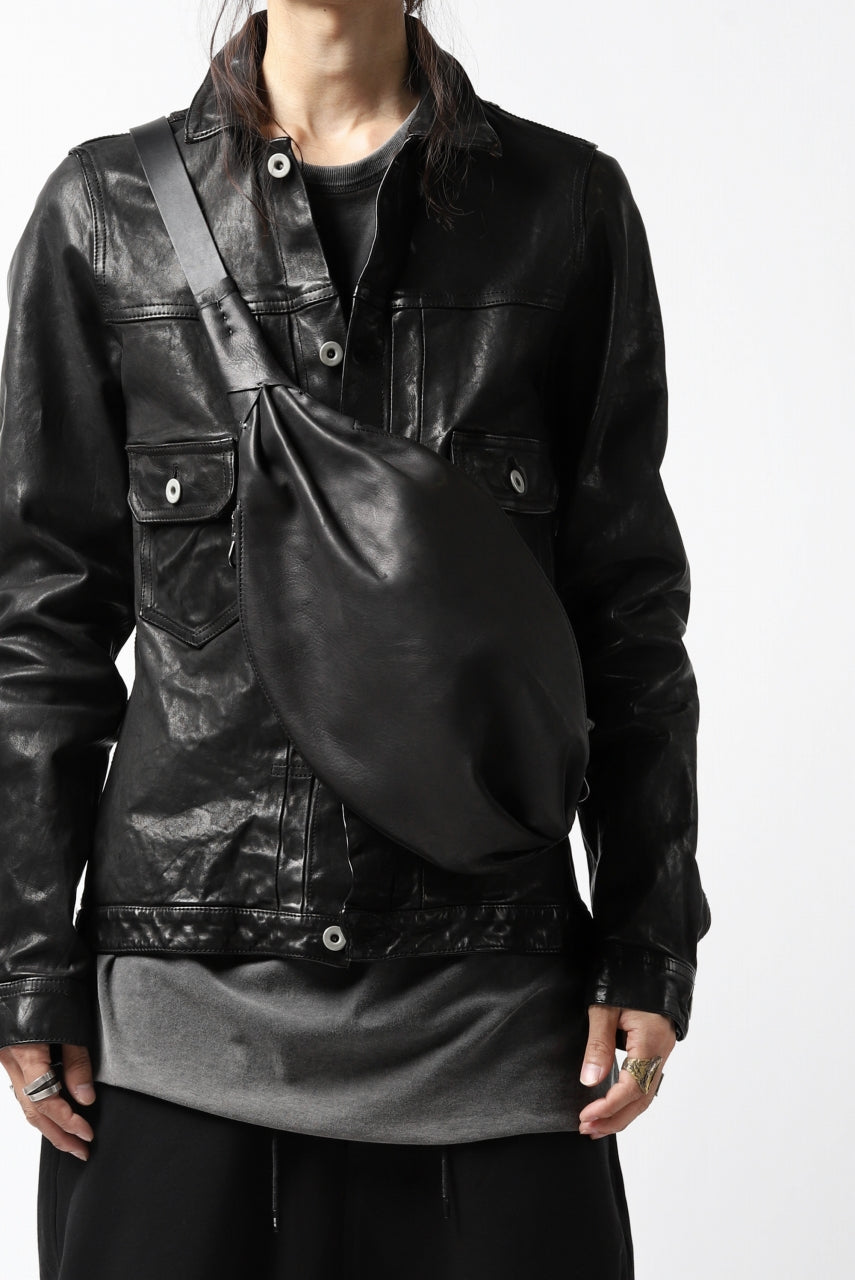 Load image into Gallery viewer, ISAMU KATAYAMA BACKLASH x GAIEDE ONE SHOULDER BAG / CALF SKIN (SOFT FINISHED / BLACK)