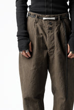 画像をギャラリービューアに読み込む, KLASICA MORROW-OCN TAPERED TROUSERS / IKAT DYED STRIPE COTTON  (CINNAMON)