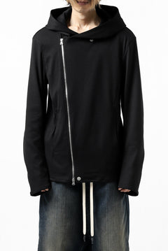 Load image into Gallery viewer, ISAMU KATAYAMA BACKLASH HOODED RIDERS BLOUSON / STRETCH RAYON SILK (BLACK)