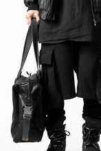 画像をギャラリービューアに読み込む, ierib exclusive 2way Doctors Bag with Strap Belt / FVT Oiled Horse (BLACK)