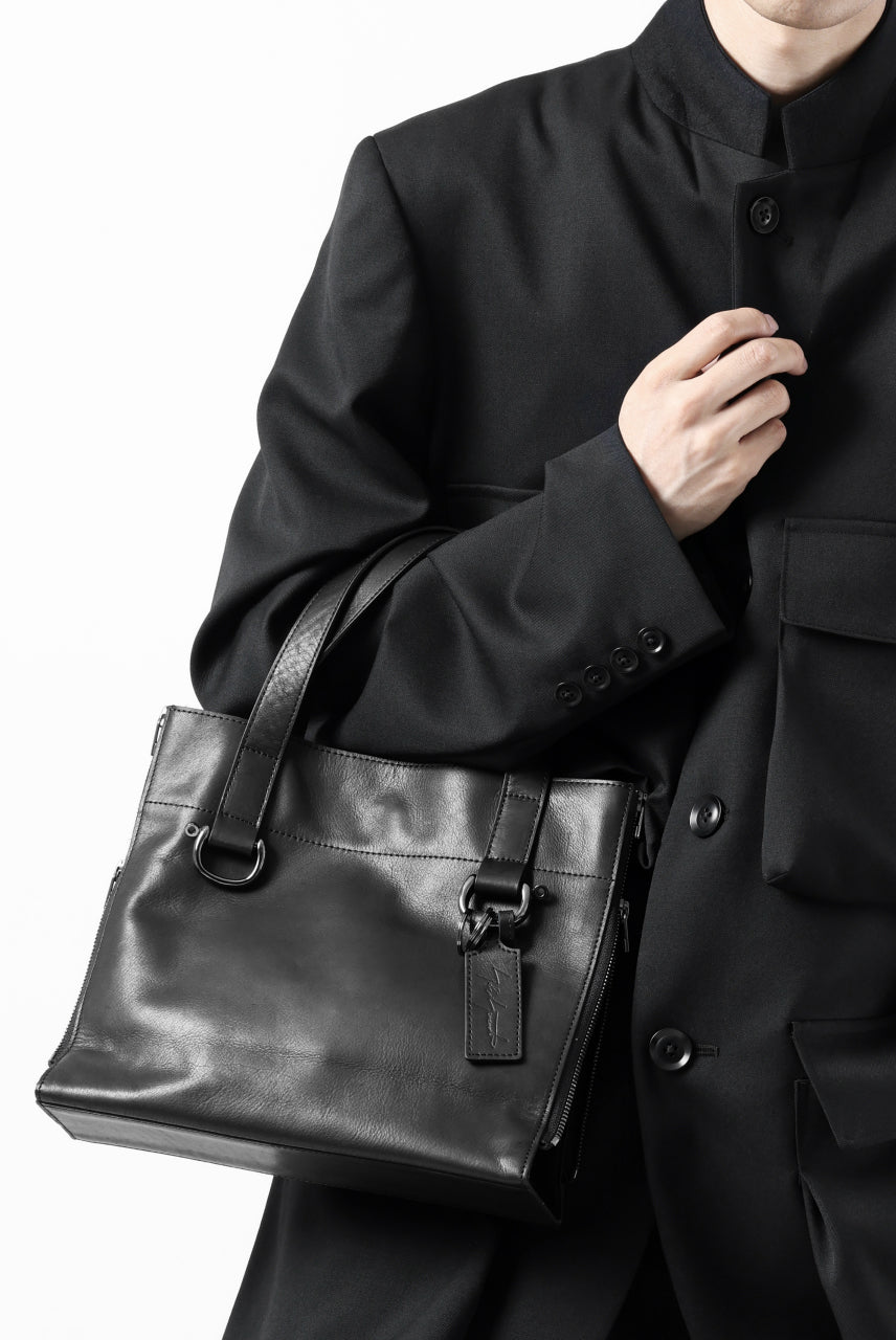 画像をギャラリービューアに読み込む, discord Yohji Yamamoto Side Zip Tote Bag S / Soft Shrink Cow Leather (BLACK)