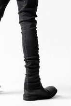 画像をギャラリービューアに読み込む, thomkrom OVER LOCKED SKINNY TROUSERS /  HYPER STRETCH DENIM (BLACK)