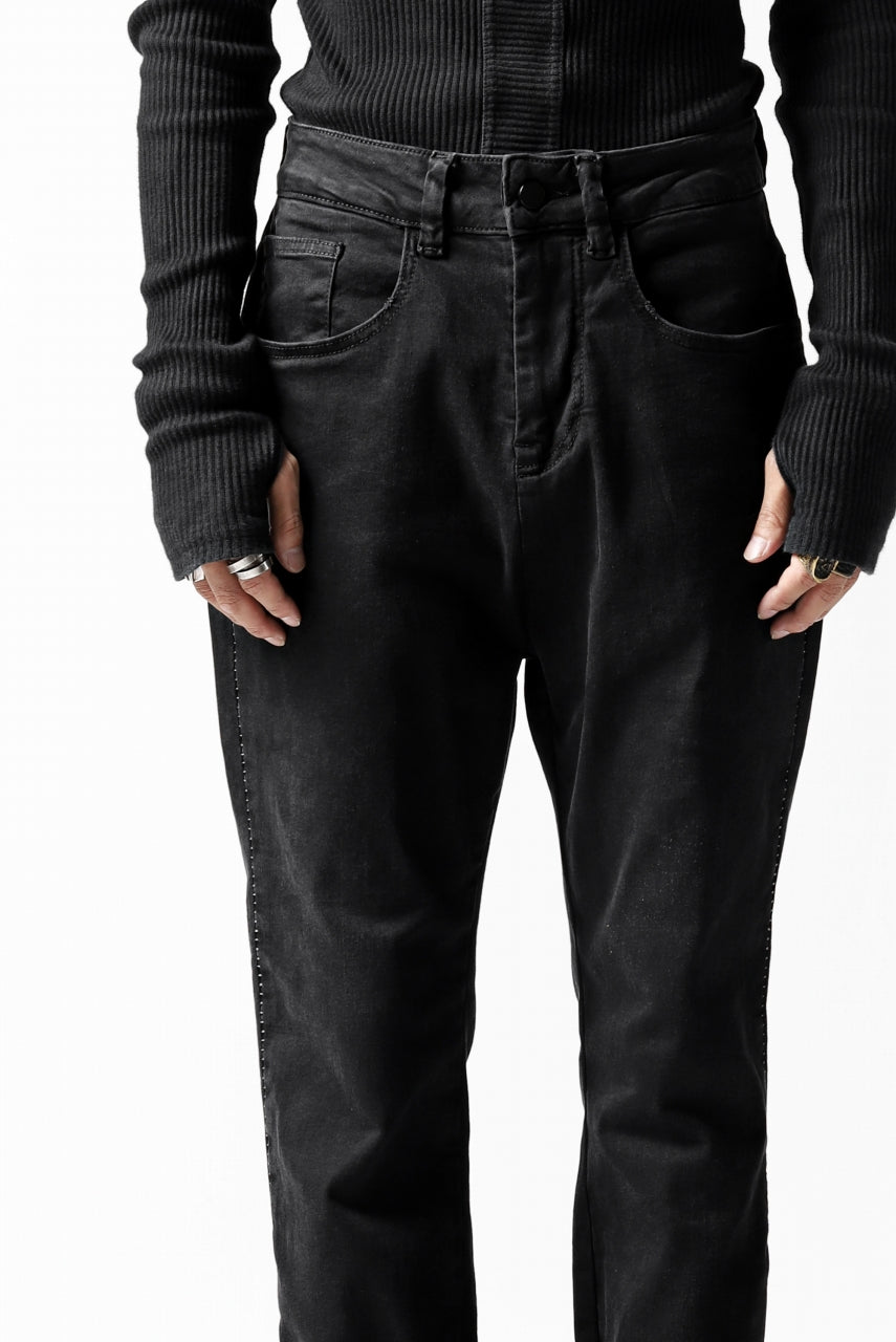 画像をギャラリービューアに読み込む, thomkrom OVER LOCK SLIM CROPPED PANTS / DAMAGE STRETCH DENIM (BLACK)