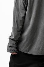 Load image into Gallery viewer, daub RAGLAN STITCH L/S CUTSEWN / COLD DYED COTTON JERSEY (GREY)