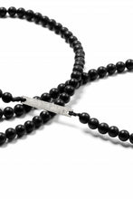 画像をギャラリービューアに読み込む, KLASICA TOPOL BEADS NECKLACE / ONYX+SILVER (MAT BLACK)