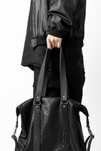 画像をギャラリービューアに読み込む, ierib exclusive 2way Doctors Bag with Strap Belt / FVT Oiled Horse (BLACK)