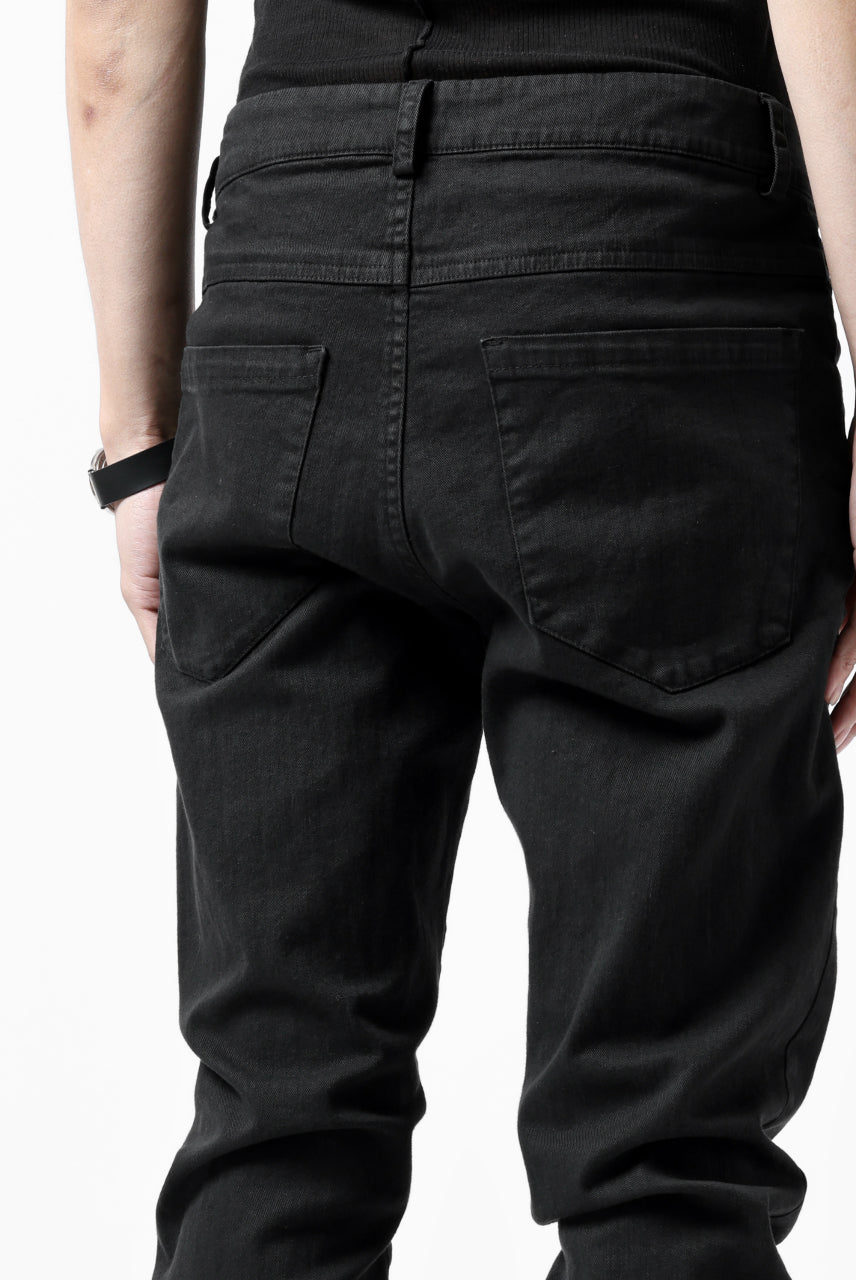 Load image into Gallery viewer, daub ERGONOMIC SKINNY PANTS / DYED LIGHT TWILL (BLACK)